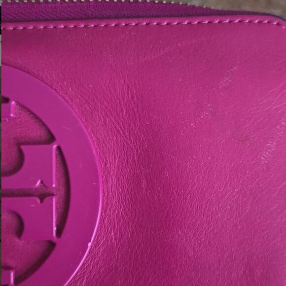 Tory Burch Wallet - Picture 8 of 9